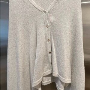 Lilly Pulitzer Light Gray Poncho